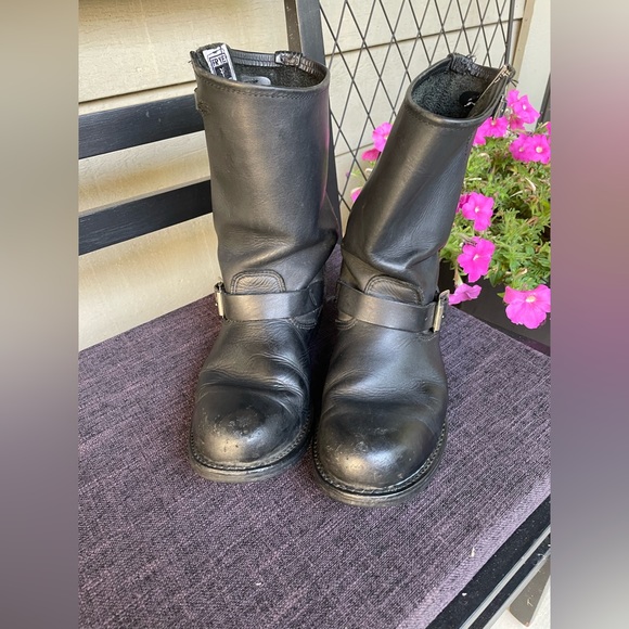 Frye Shoes - FRYE WOMEN'S ENGINEER 9.5R MOTORCYCLE BOOTS